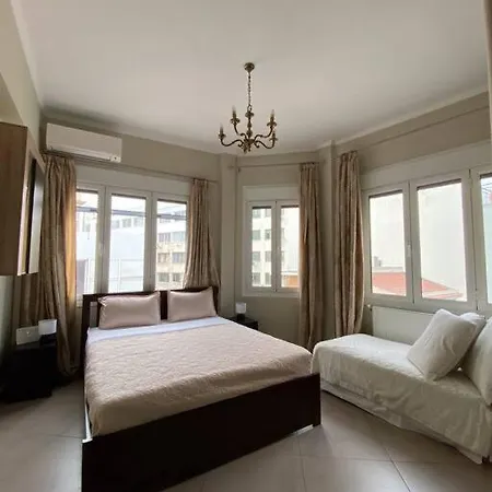 Λabirinthia Apartment Athens Exterior photo