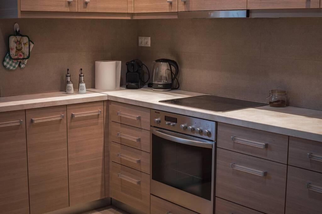 Apartment λabirinthia *